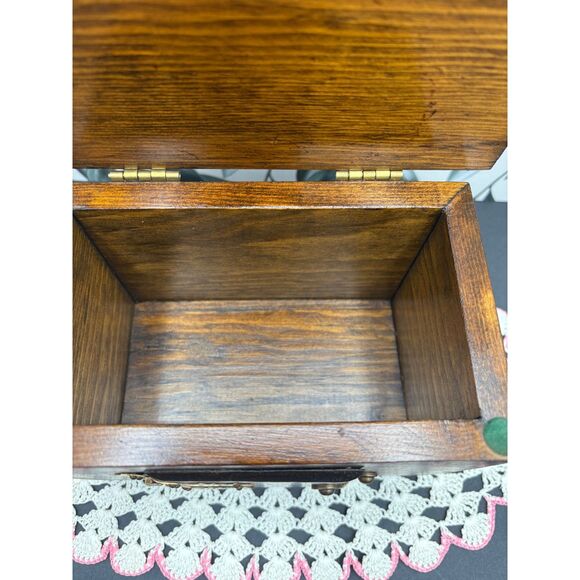 VTG Miniature Dry Sink Bar Wooden Box Lidded Trinket Recipe Box - Picture 5 of 10
